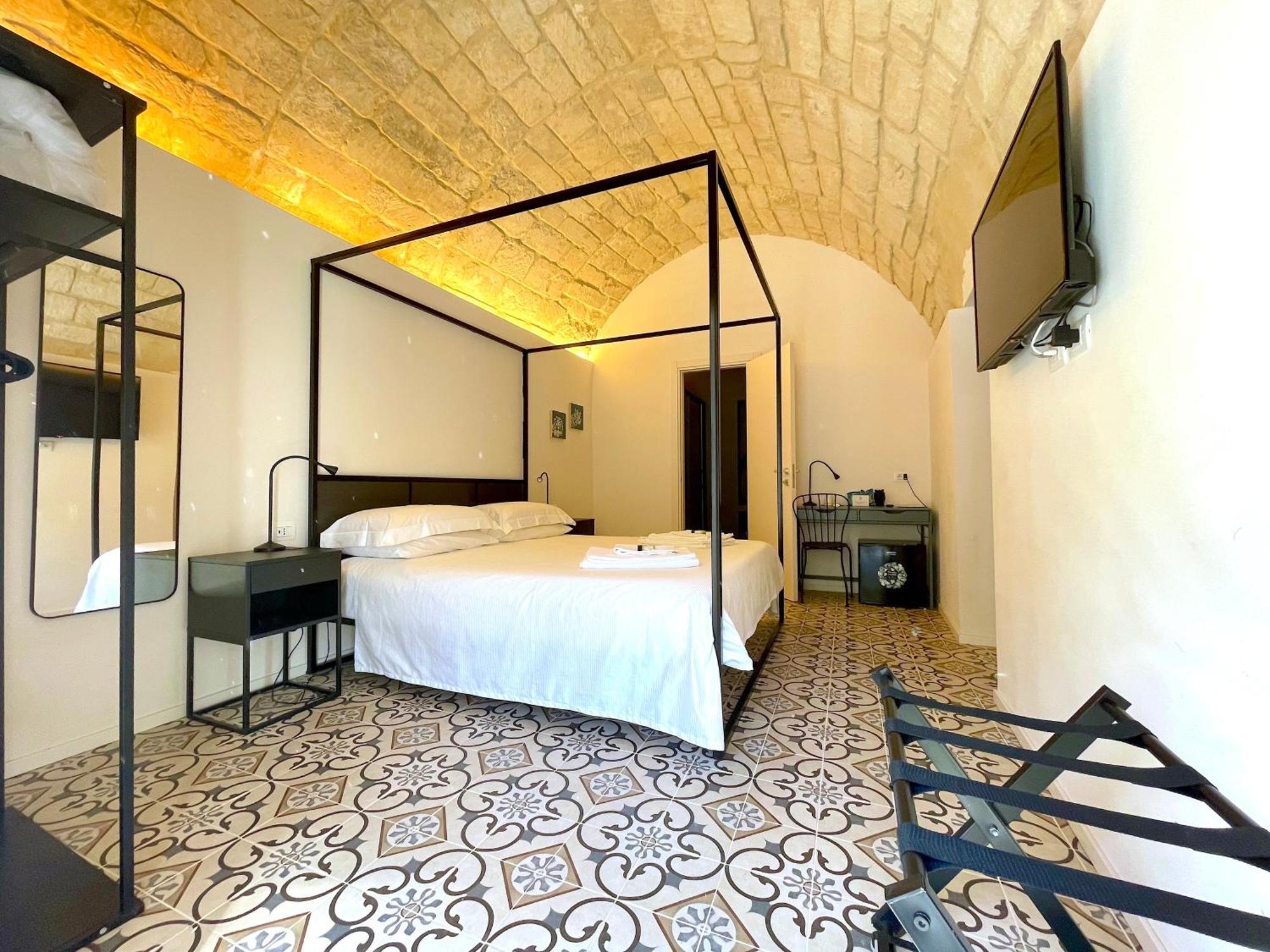 Moronero Hotell Ragusa Eksteriør bilde