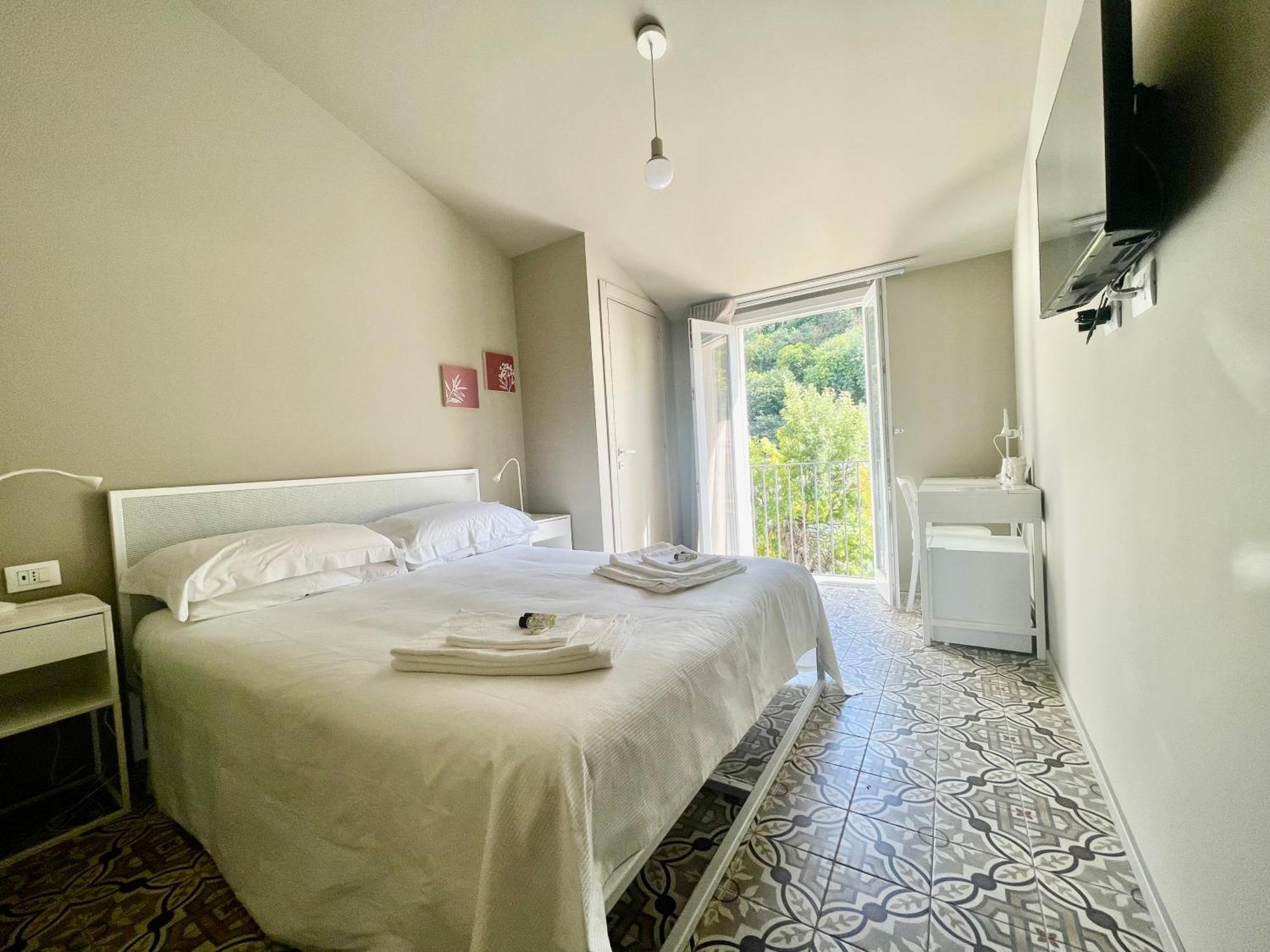 Moronero Hotell Ragusa Eksteriør bilde